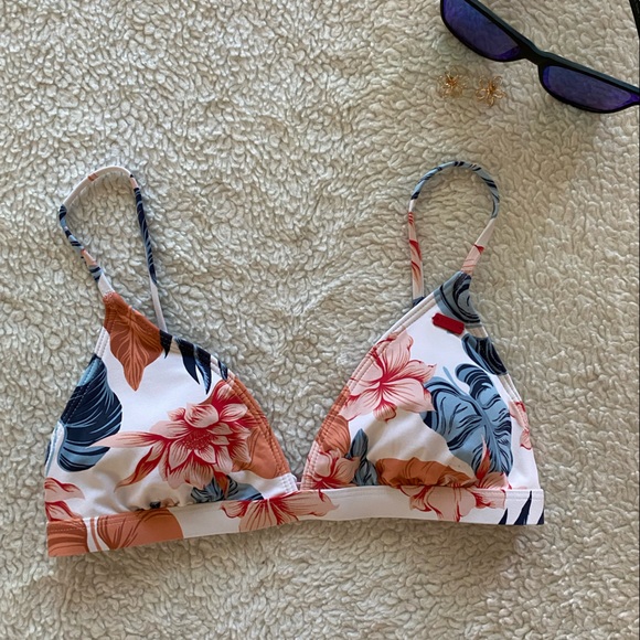 Roxy Other - Small Roxy Swim Suit Top, Floral, Please See Listing